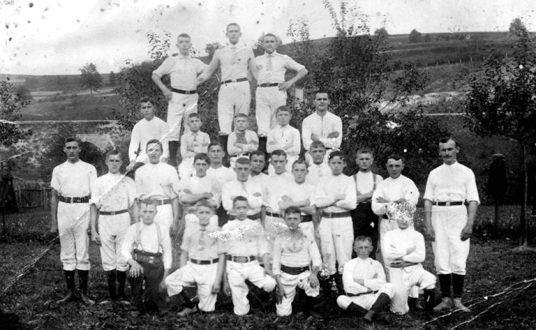 Gruppenbild Erlauer Turn- und Spielmannszug