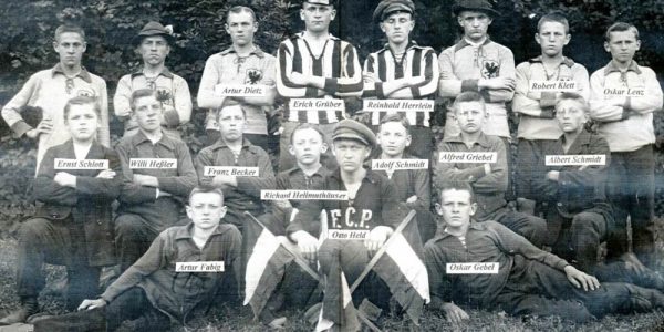 Erstes Bild von einer Erlauer Fußballmannscha6 um 1914